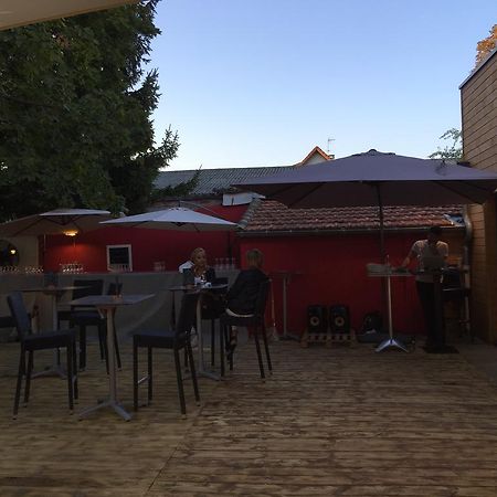 Bull'it Hotel Saint-Genis-Laval Esterno foto