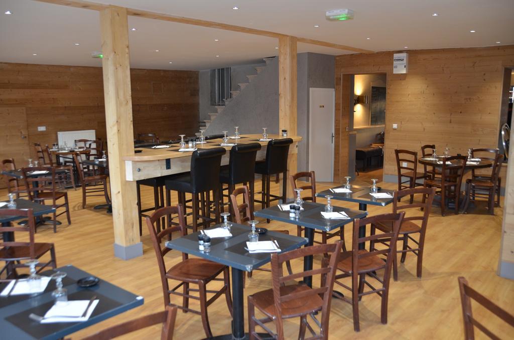 Bull'it Hotel Saint-Genis-Laval Esterno foto