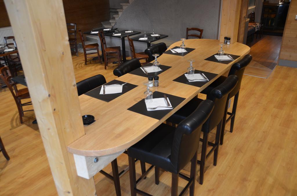 Bull'it Hotel Saint-Genis-Laval Esterno foto